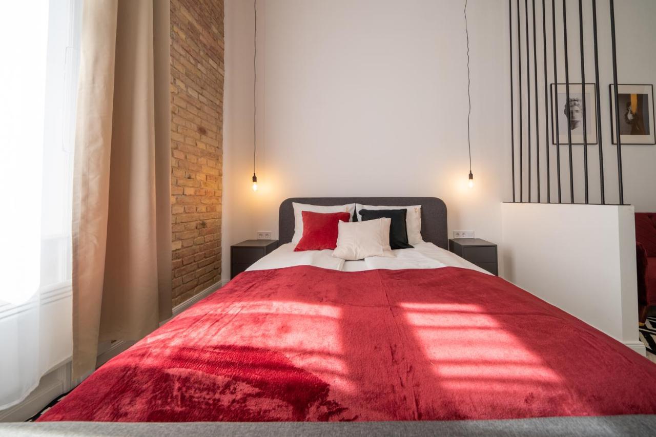 K33- Boutique Apartments, Best Location, By Bqa Budapest Exterior foto